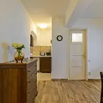 Ultracentral With Downtown View & Self Check-in *
