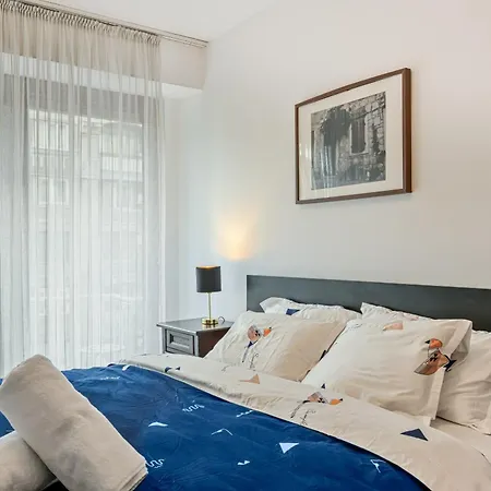 Ultracentral With Downtown View & Self Check-in Βουκουρέστι