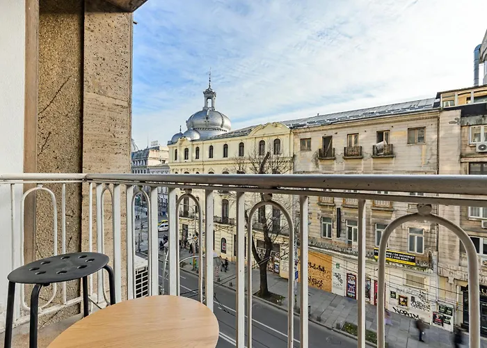Ultracentral With Downtown View & Self Check-in * Bukareszt