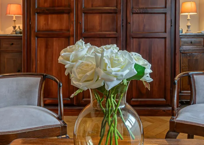 Ultracentral With Downtown View & Self Check-in * Bucarest